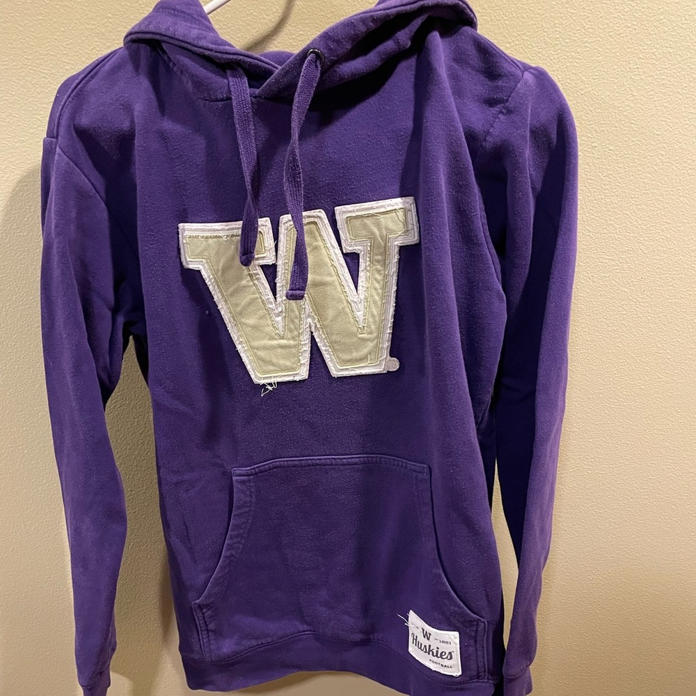 University of Washington Sweatshirt & Polo LOT